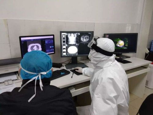 英国群体免疫失败,被病毒打得毫无还手之力,调集两万军队支援