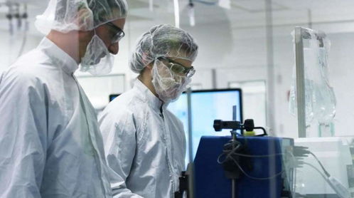 抗疫神药风波 政治博弈与伦理困境的交织